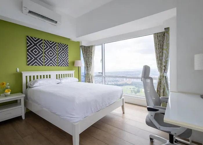 Apartment New 2br Of 86sqm With Parking & Netflix In Bgc *