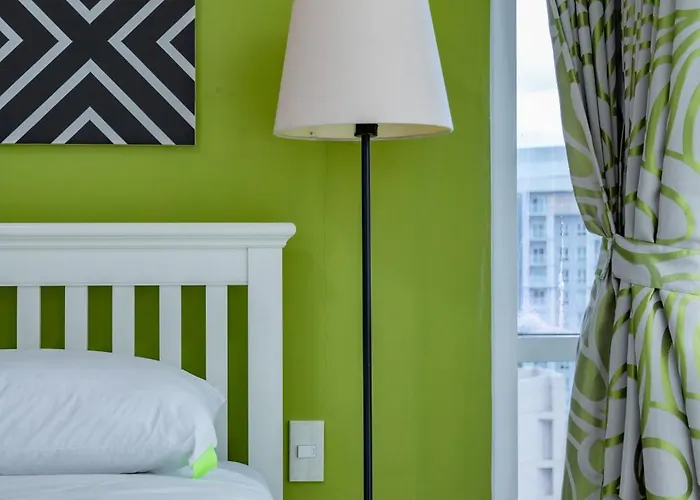 New 2br Of 86sqm With Parking & Netflix In Bgc Apartment