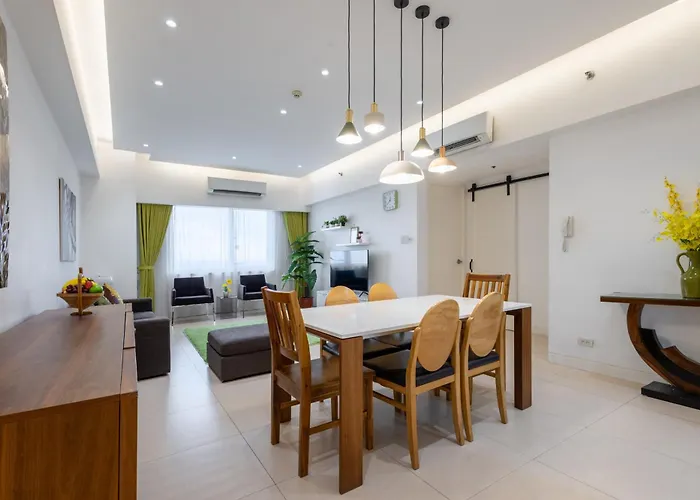 New 2br Of 86sqm With Parking & Netflix In Bgc Apartment Manila